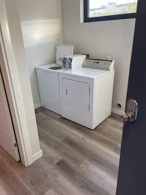 Luxurious Furnished Studio W Full Kitchen In Sd San Diego Exterior foto